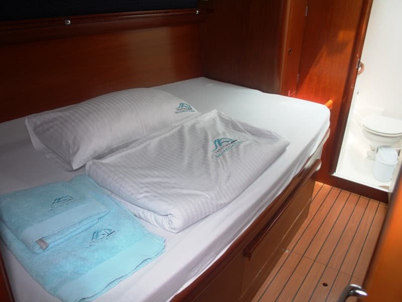 Beneteau 50 - photo 5