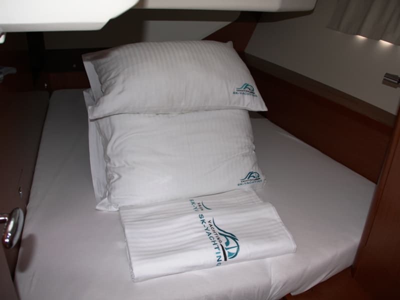 Oceanis 45 - photo 8