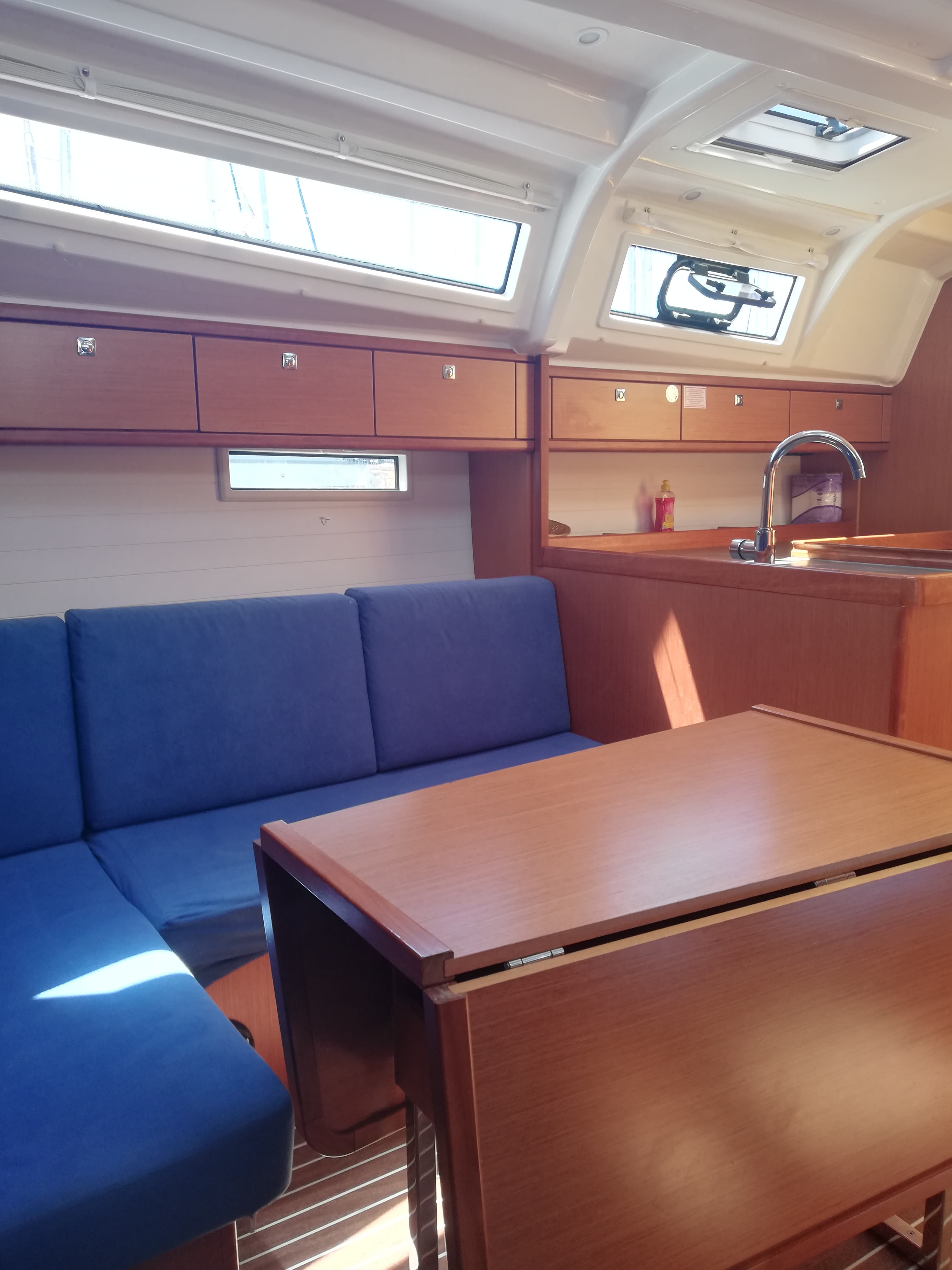 Bavaria Cruiser 37 - photo 6