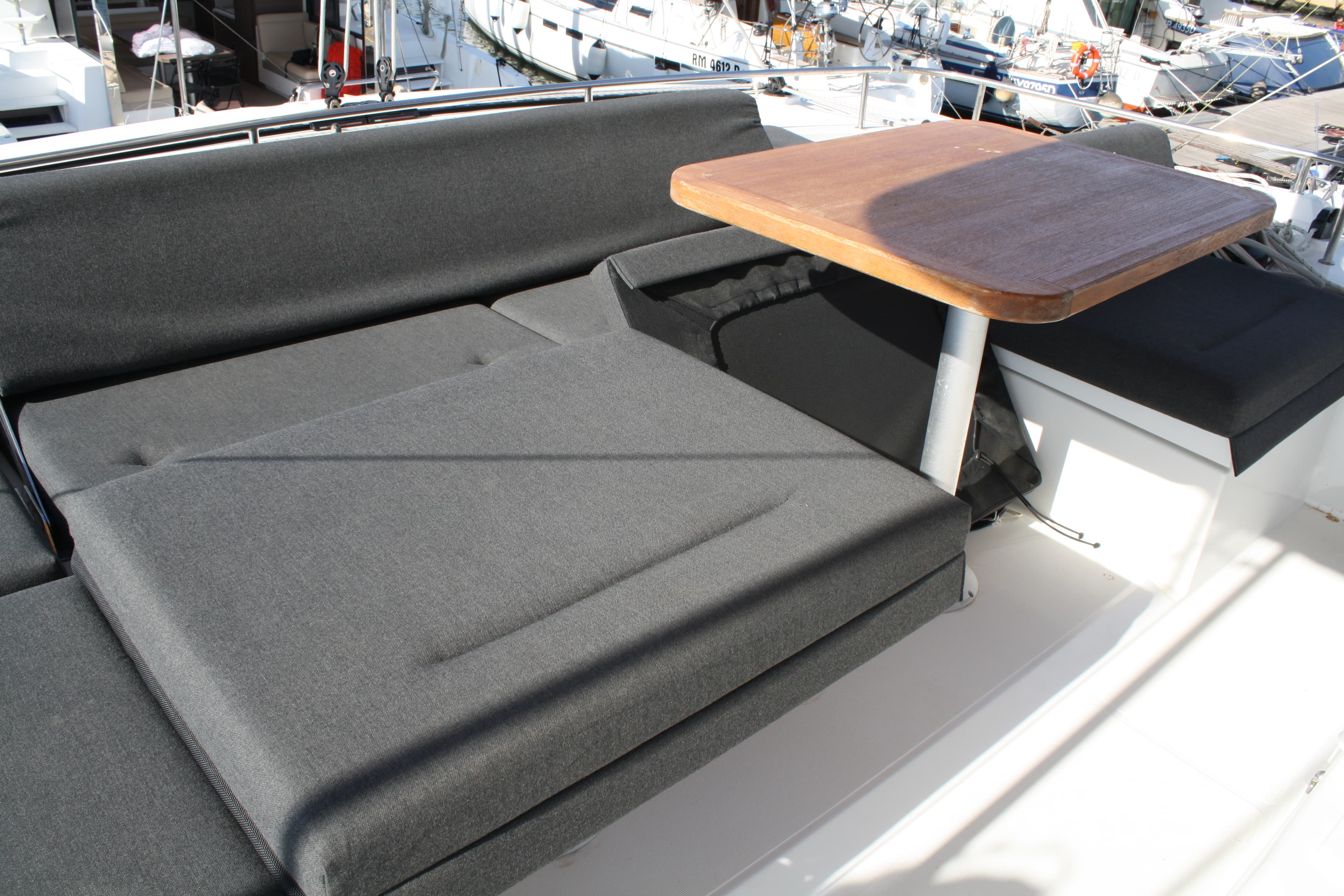 Lagoon 52F - photo 16