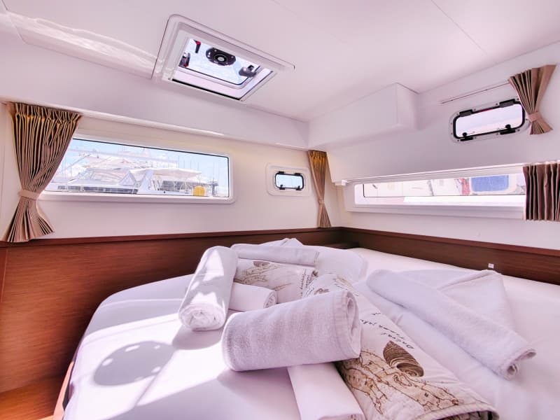 Lagoon 42 - photo 26