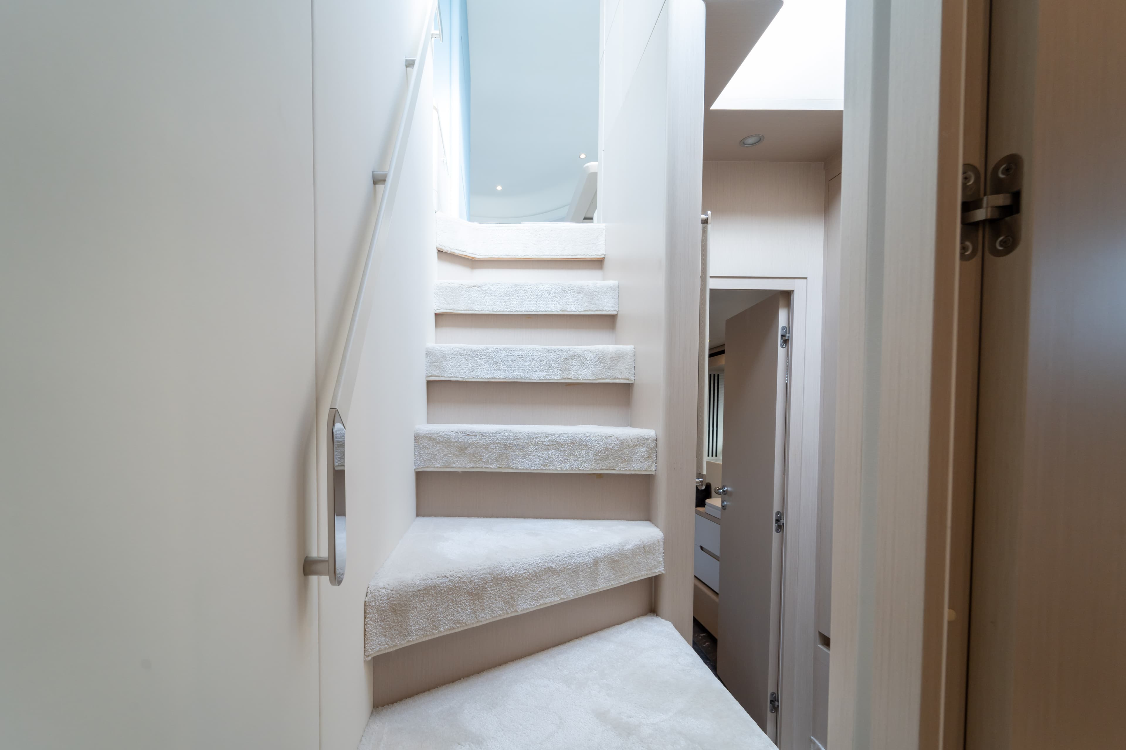 Azimut 68E - photo 84