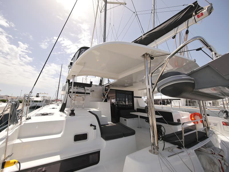 Lagoon 42 - photo 101