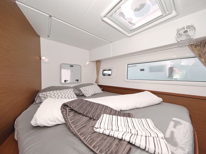 Lagoon 42 - photo 23