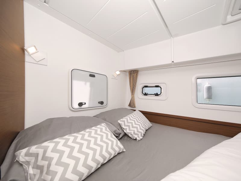 Lagoon 42 - photo 102