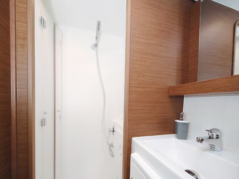 Lagoon 42 - photo 38