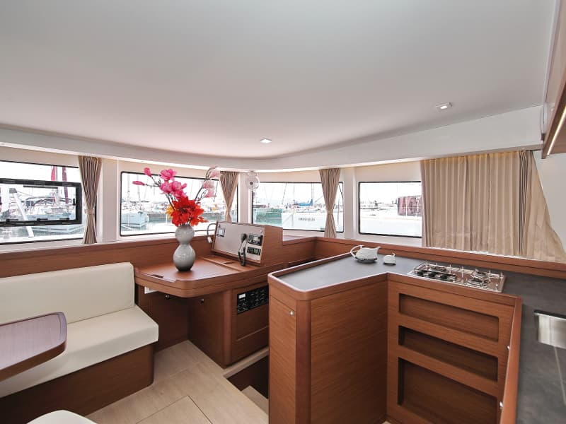 Lagoon 42 - photo 36