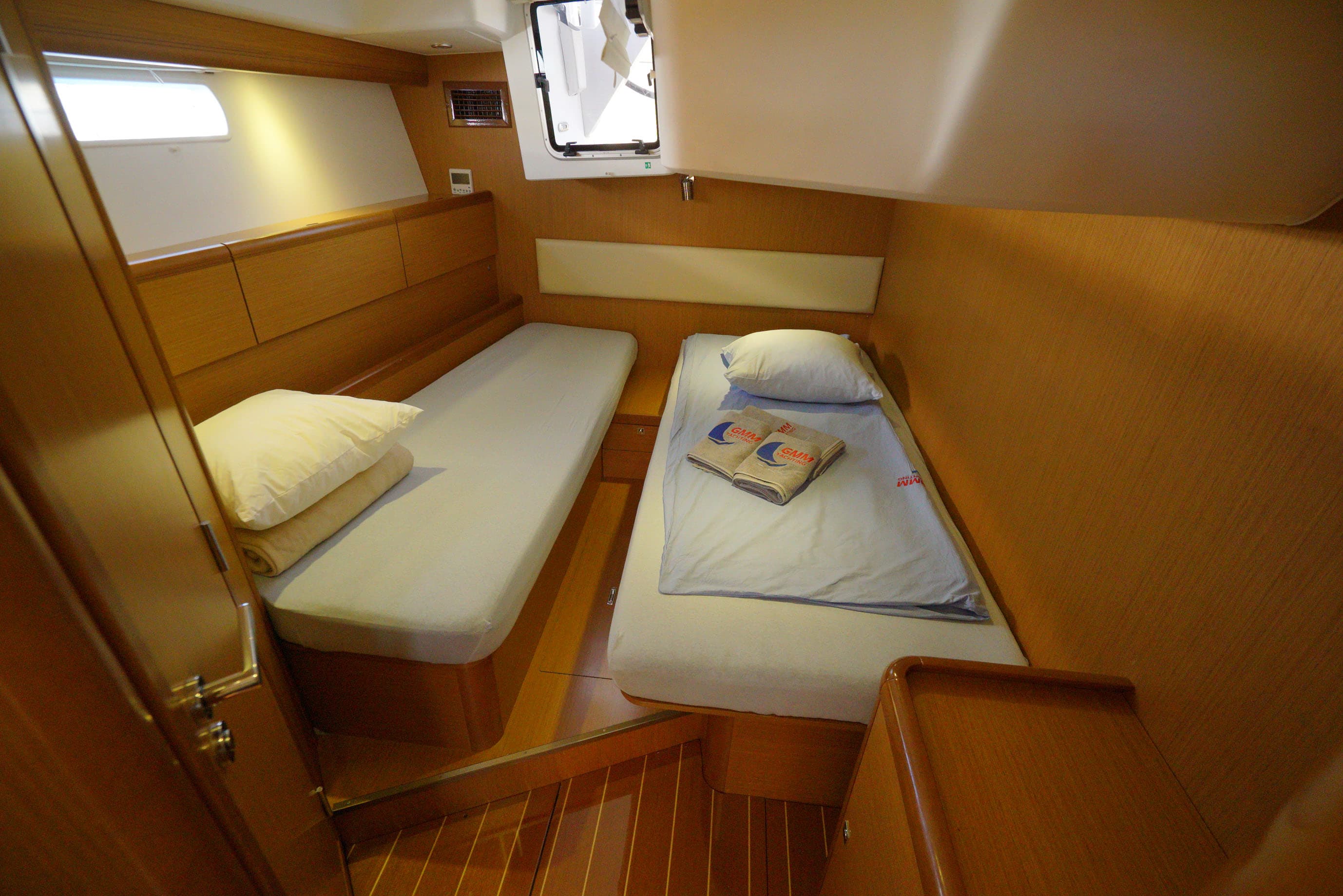 Jeanneau 57 - photo 20