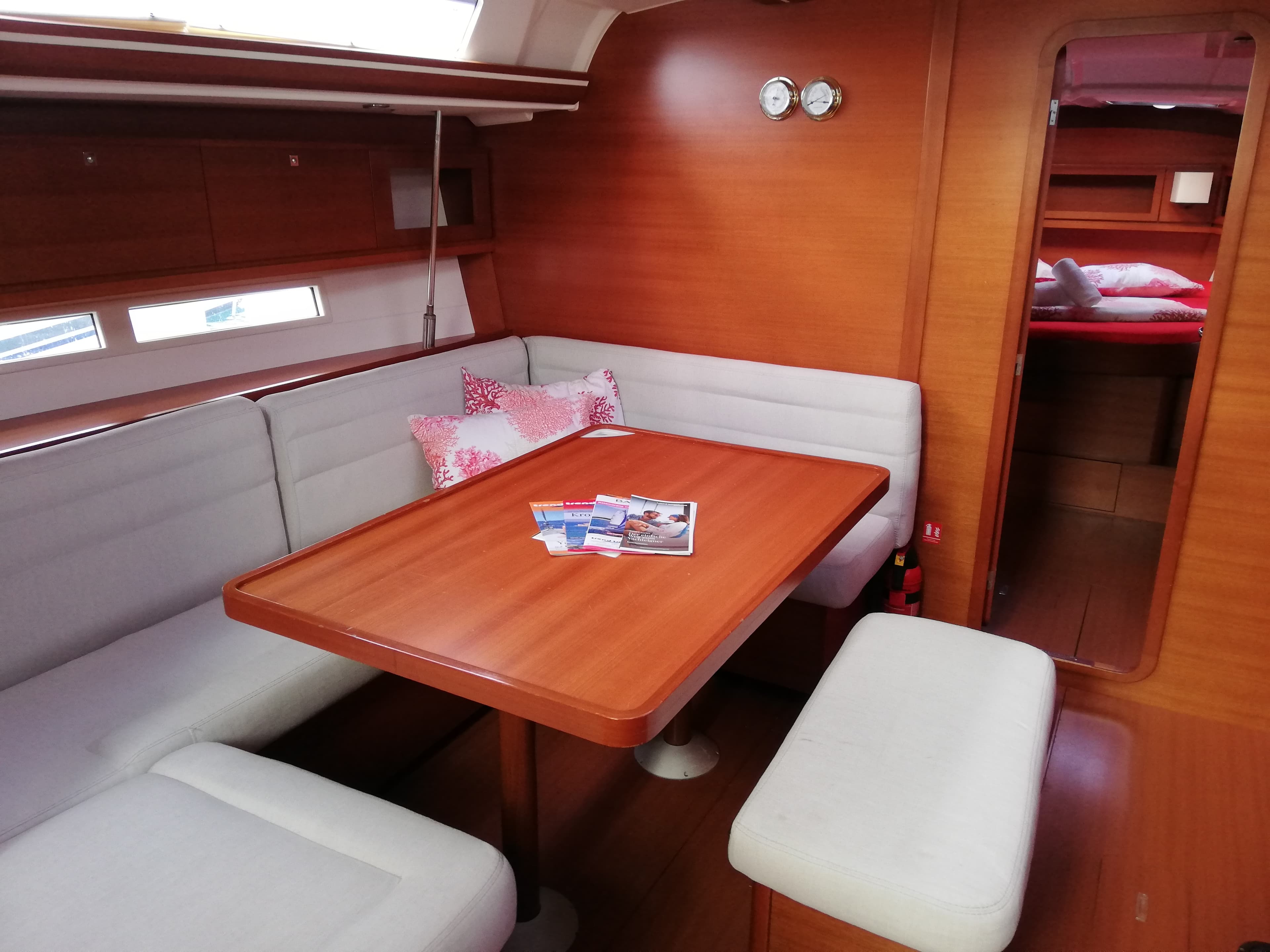 Dufour 450 Grand Large - photo 5