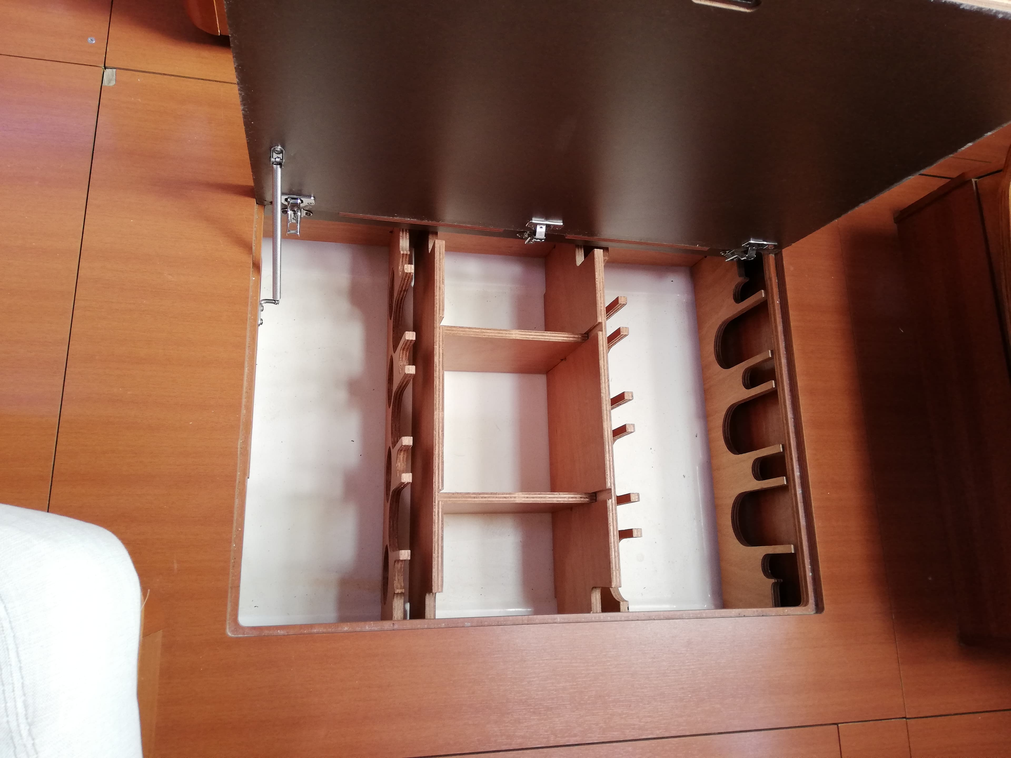 Dufour 450 Grand Large - photo 10