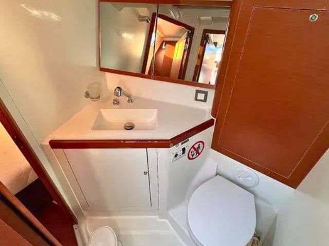 Oceanis 46.1 - photo 9