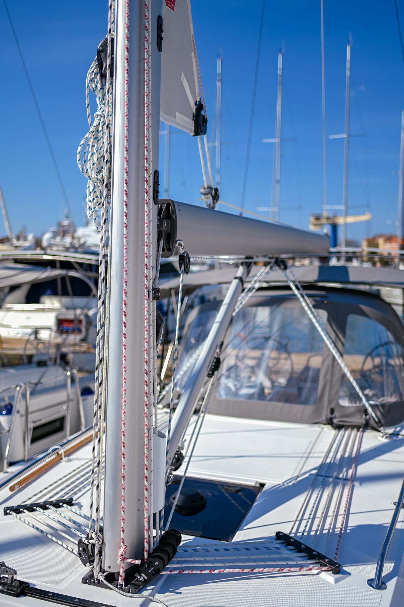 Bavaria C38 - photo 40