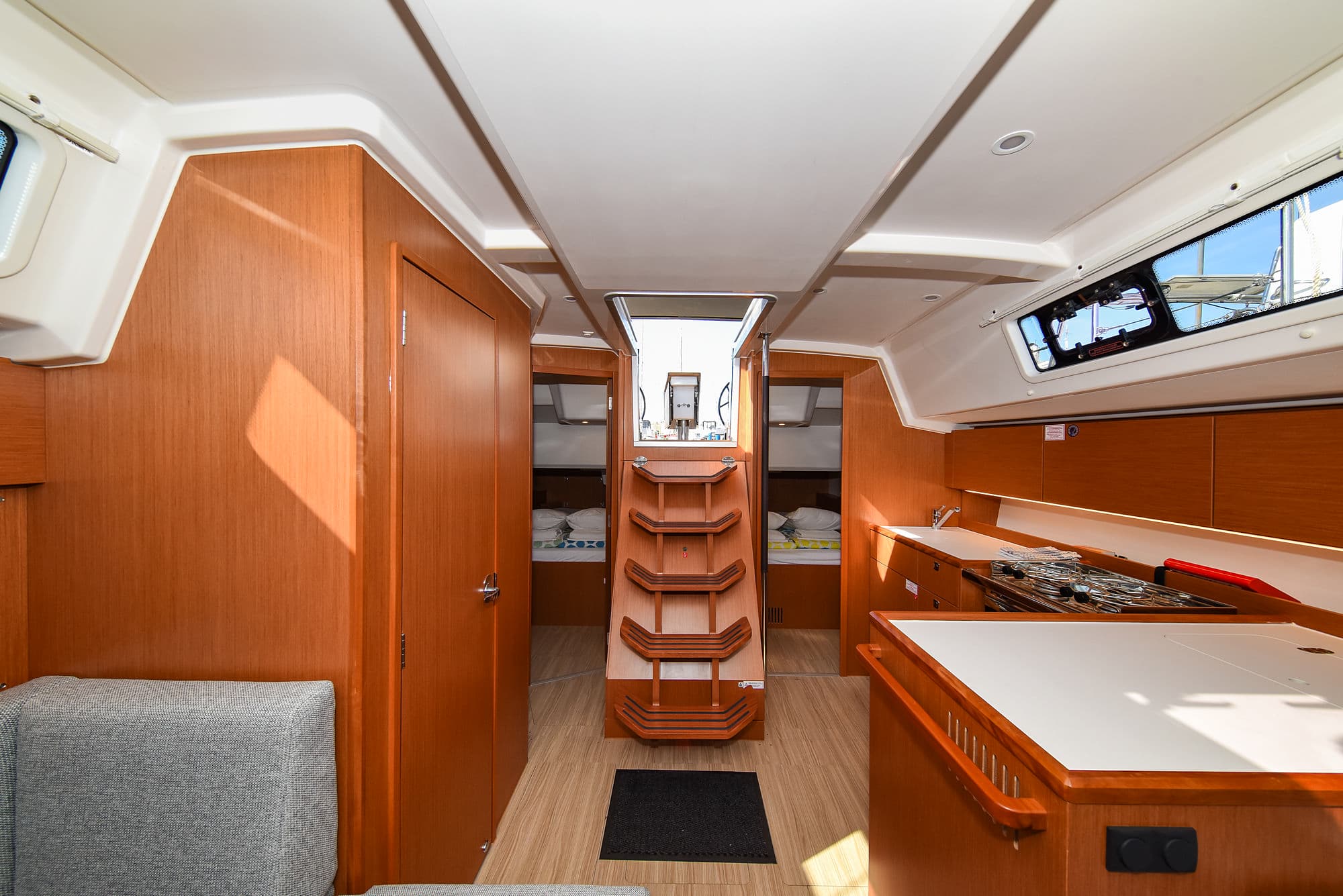 Bavaria C38 - photo 52