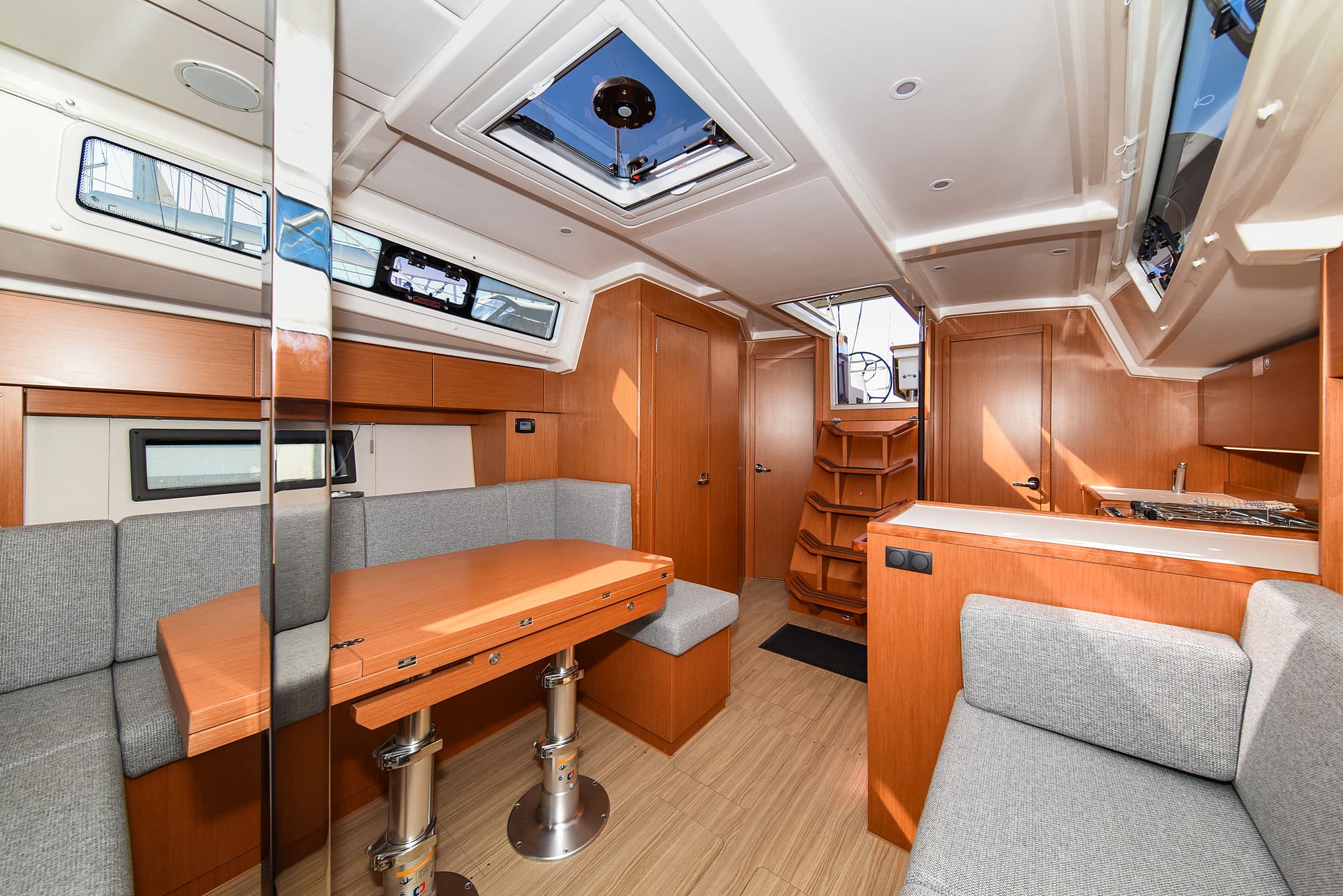 Bavaria C38 - photo 66