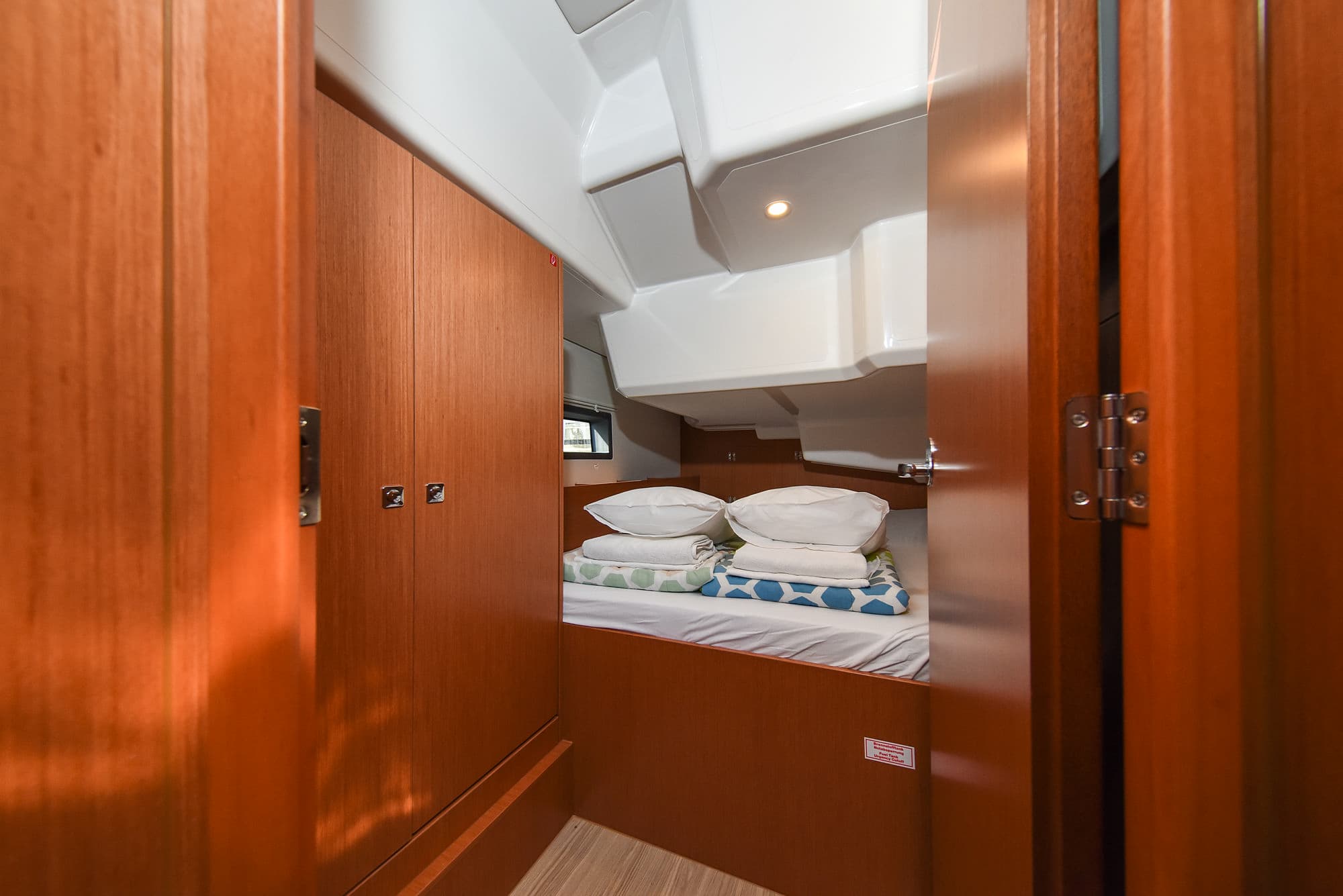 Bavaria C38 - photo 81