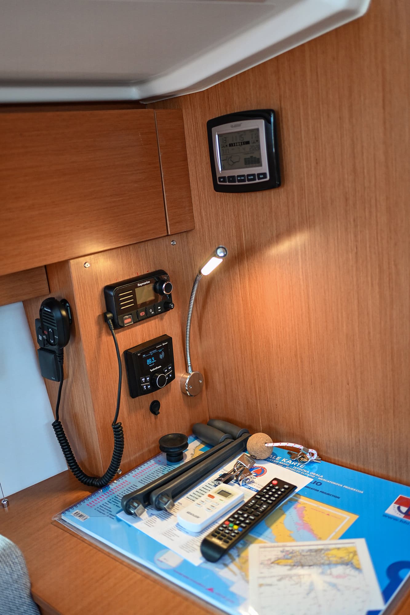 Bavaria C38 - photo 84