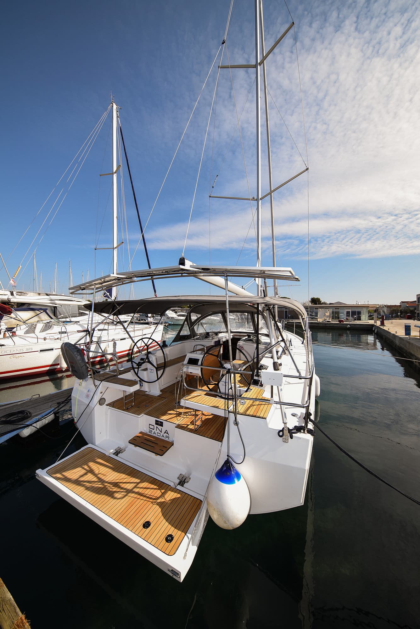 Bavaria C42 - photo 9