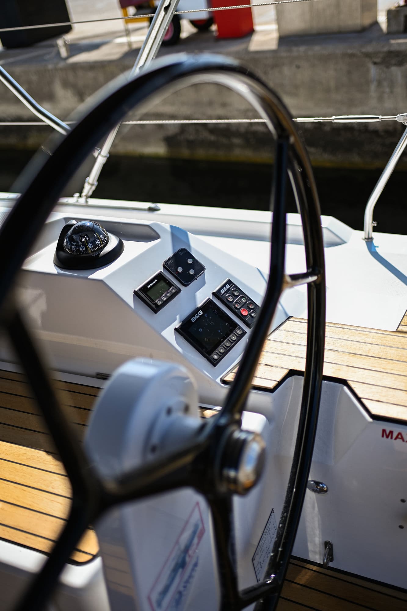 Bavaria C42 - photo 29