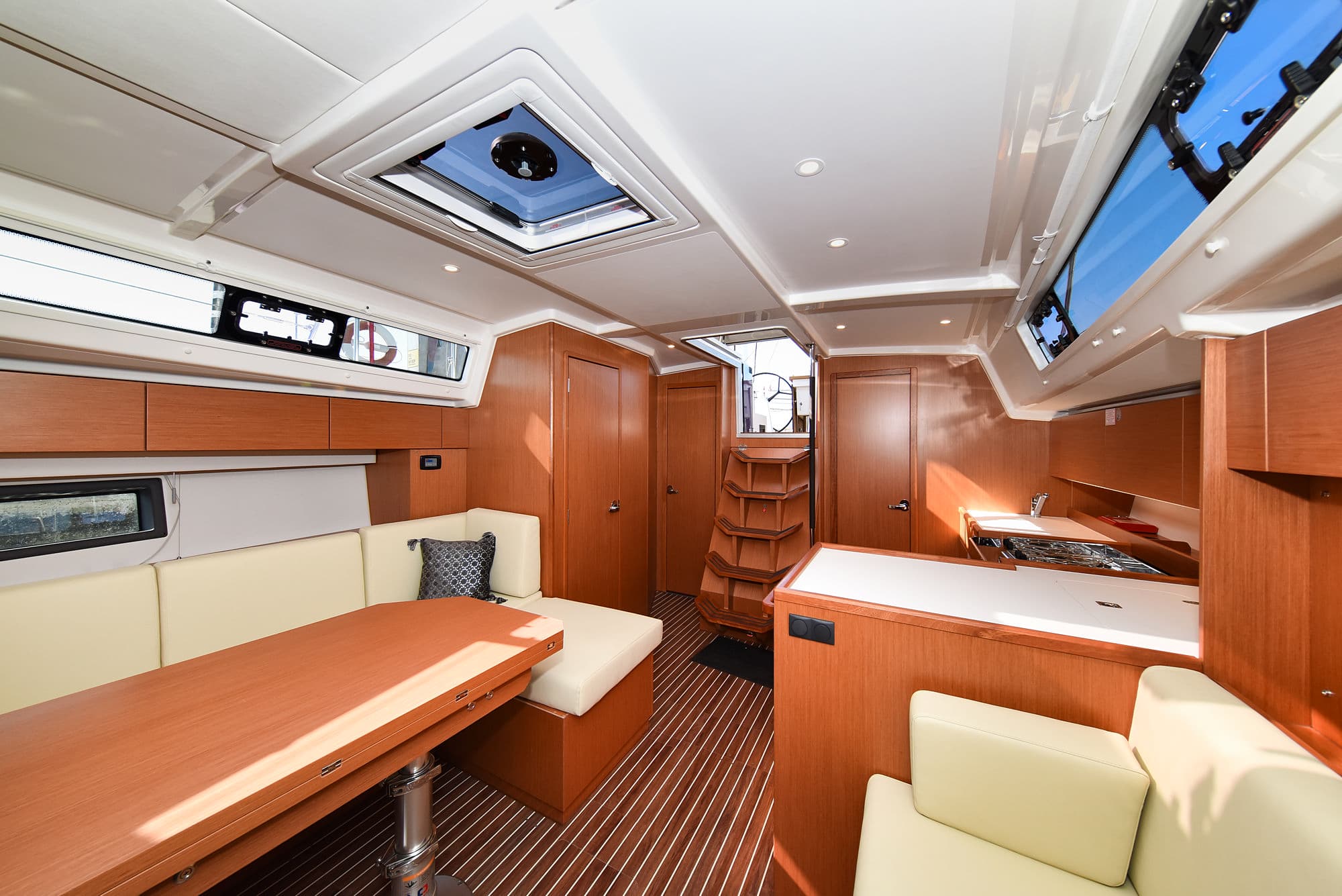 Bavaria C42 - photo 50