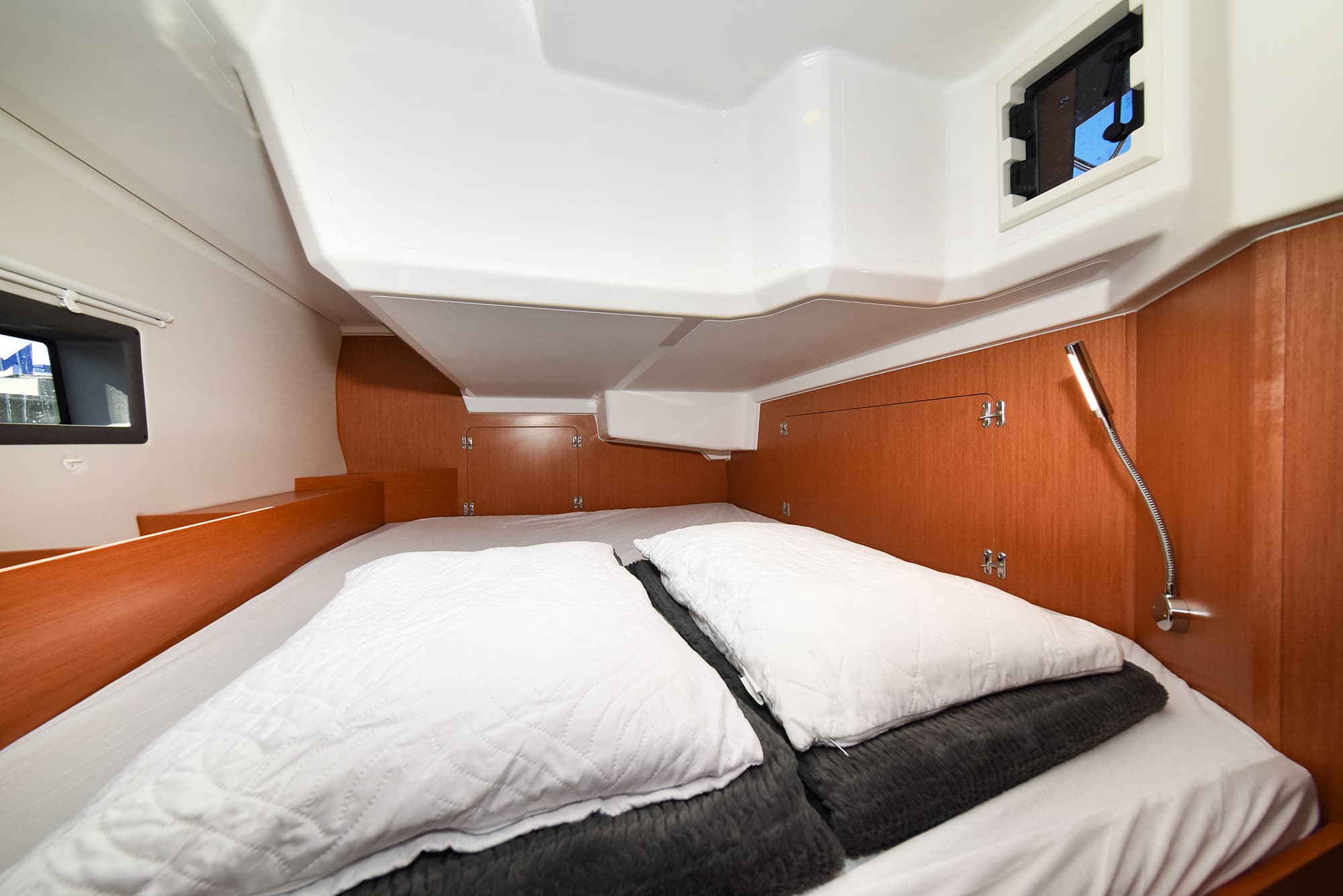 Bavaria C42 - photo 67