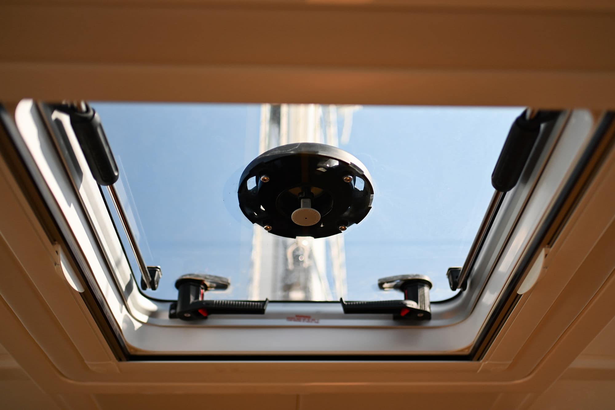 Bavaria C42 - photo 87