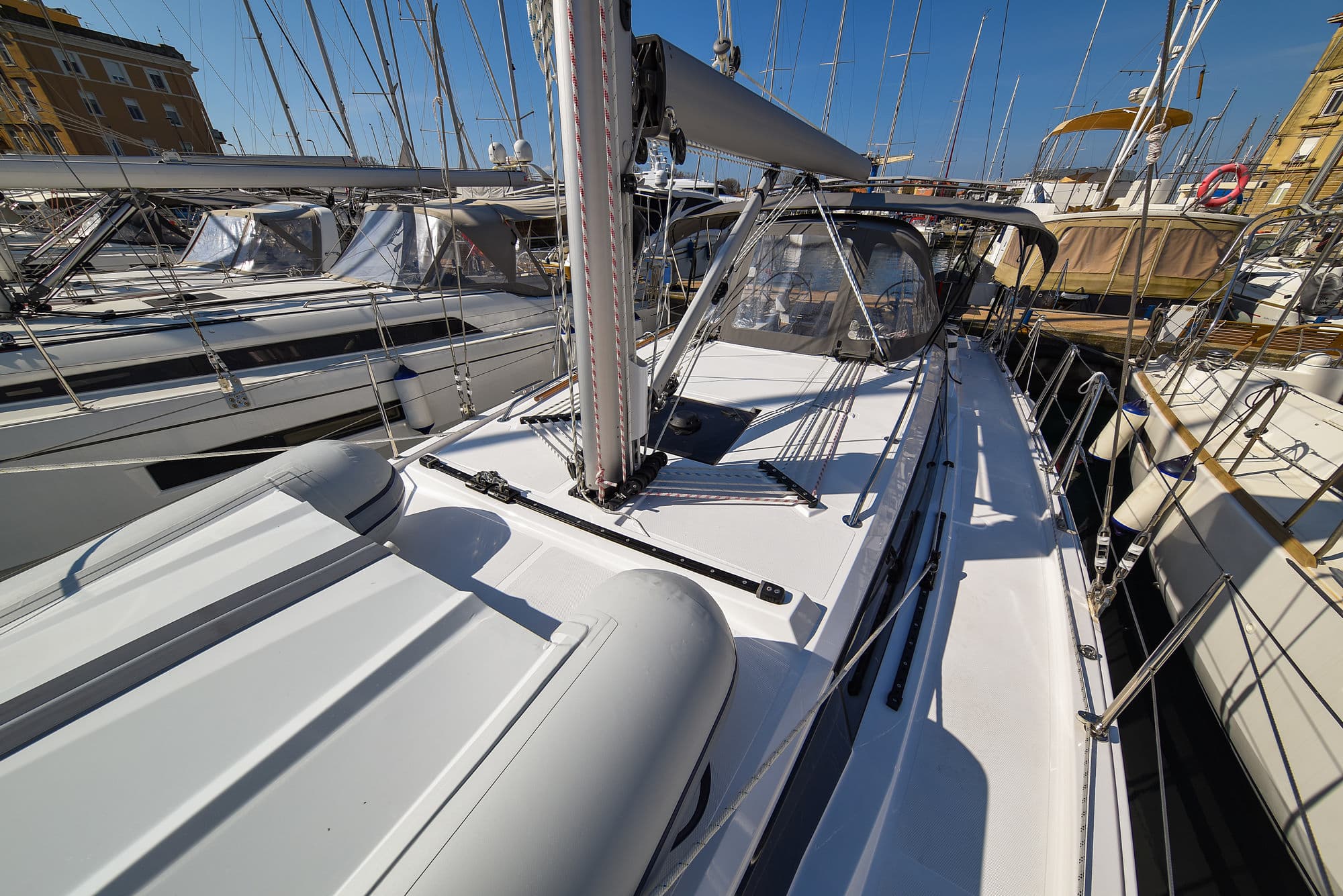 Bavaria C38 - photo 19