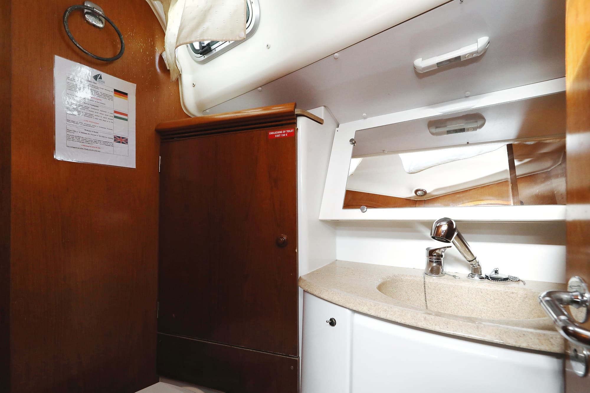 Sun Odyssey 45 - photo 7