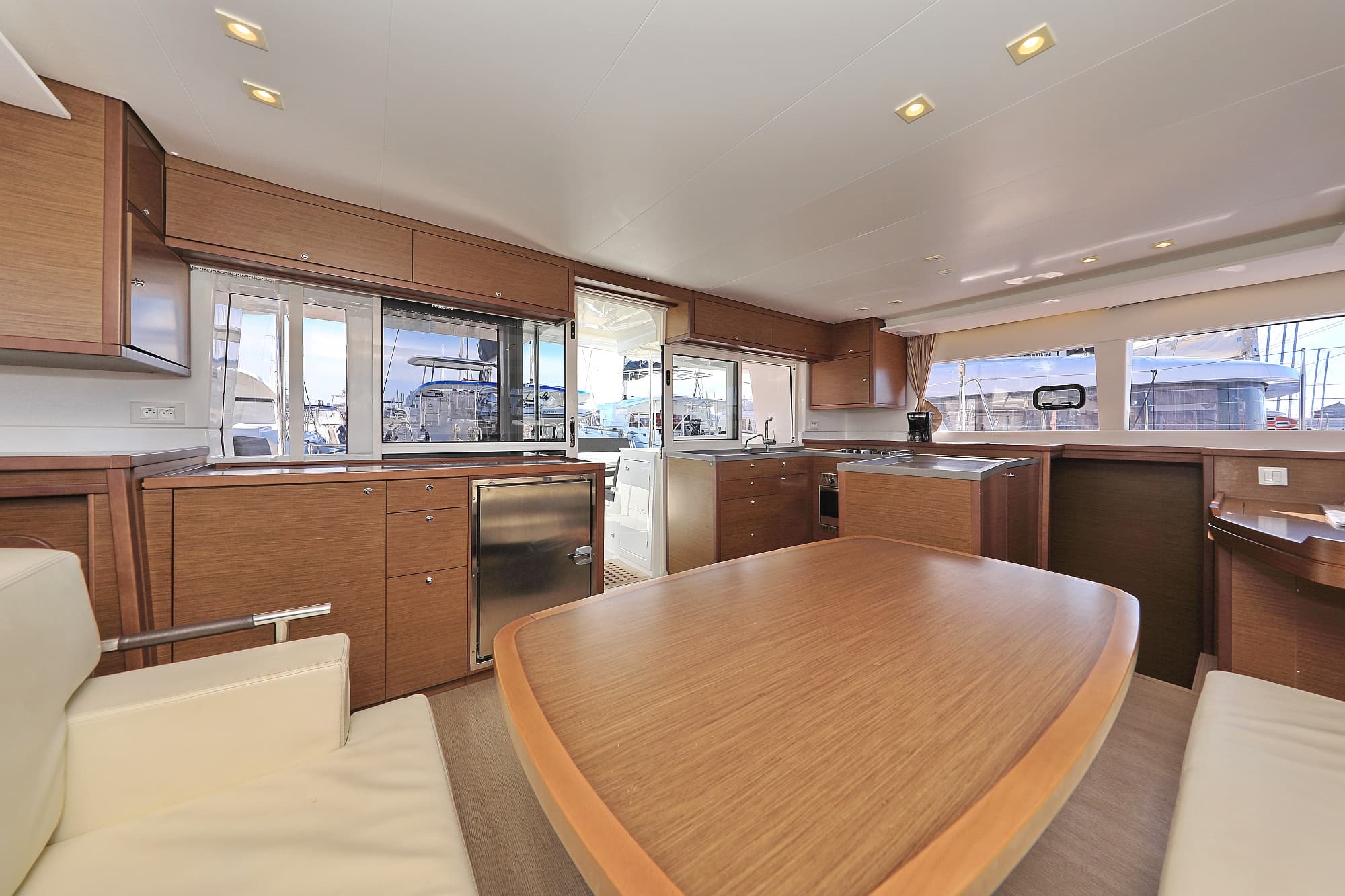 Lagoon 450 - photo 30