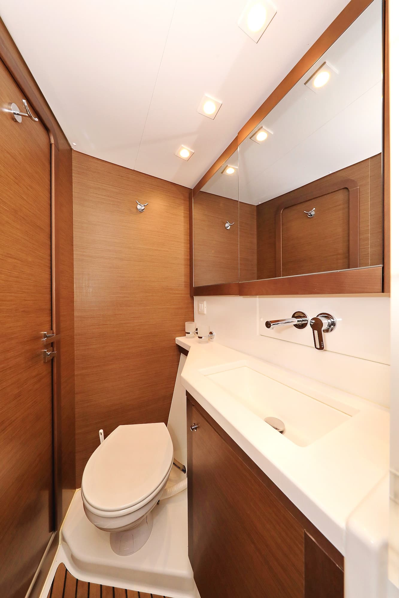 Lagoon 450 - photo 23