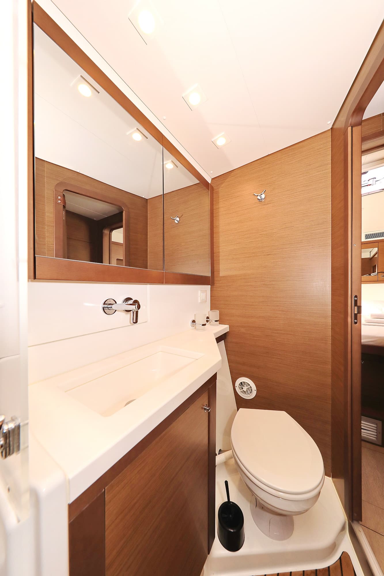 Lagoon 450 - photo 37