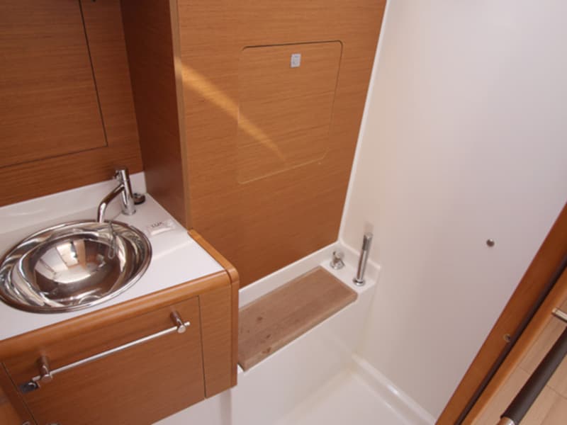 Sun Odyssey 449 - photo 9