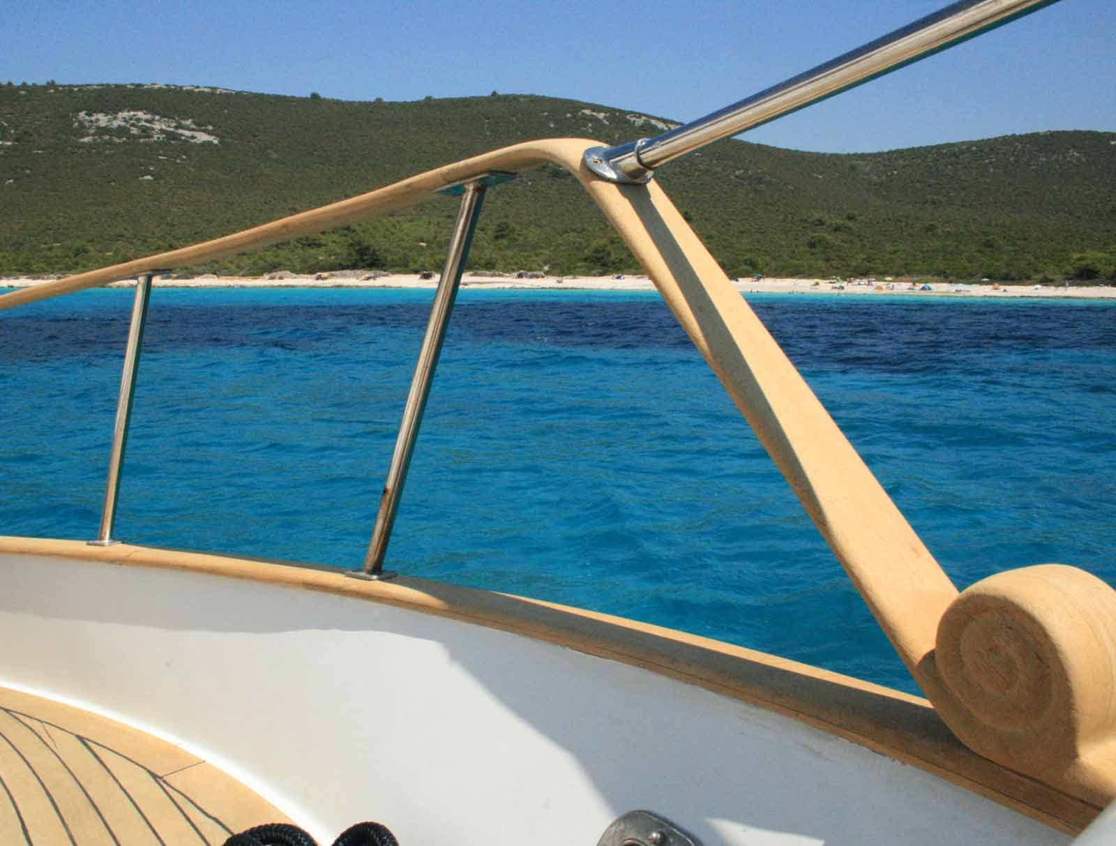 Hampton Trawler 42 - photo 32