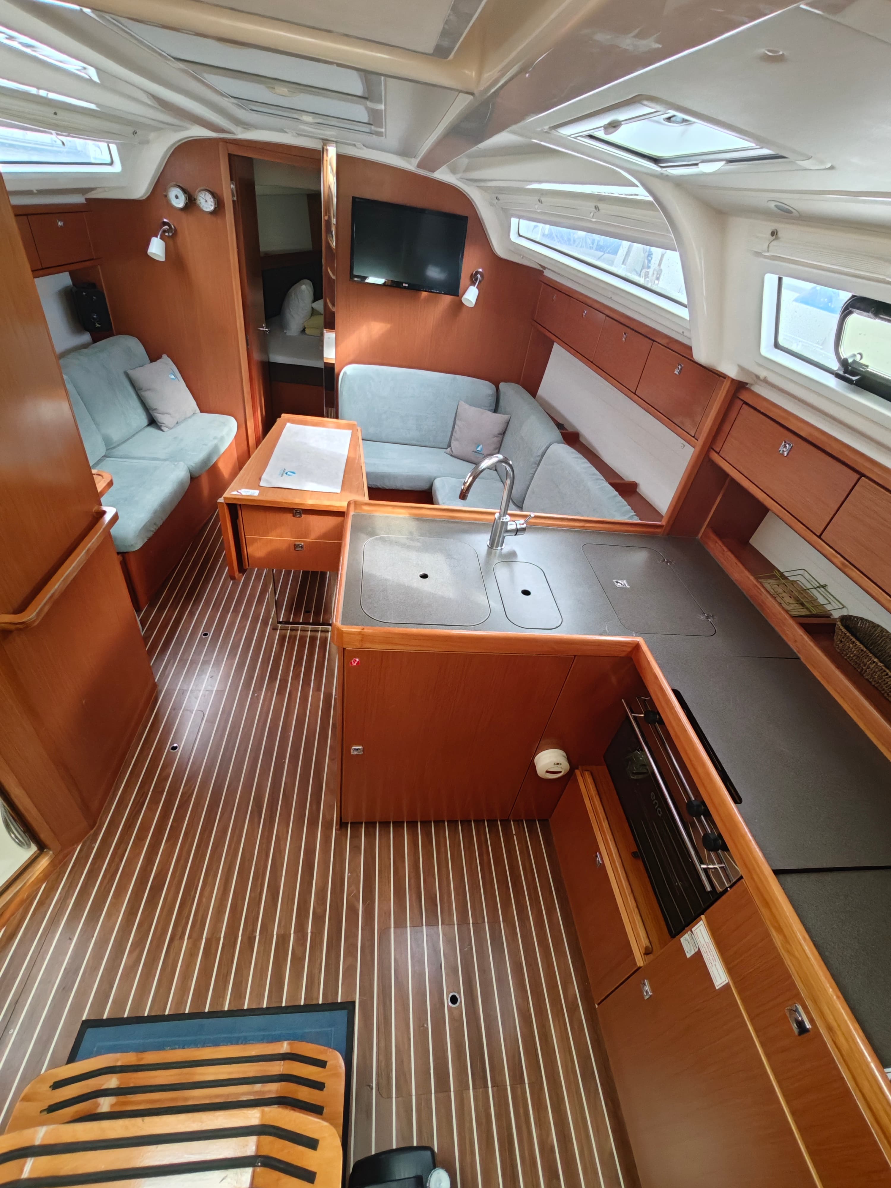 Bavaria Cruiser 37 - photo 17
