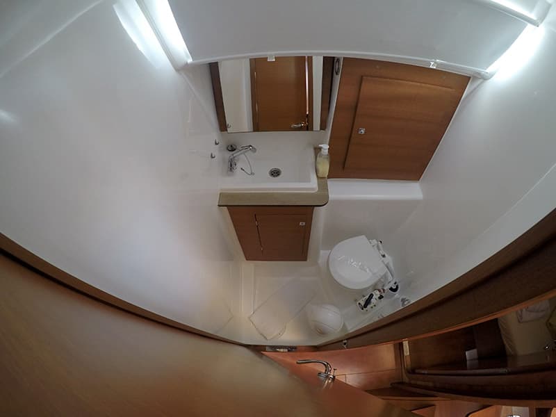 Dufour 382 Grand Large - photo 12