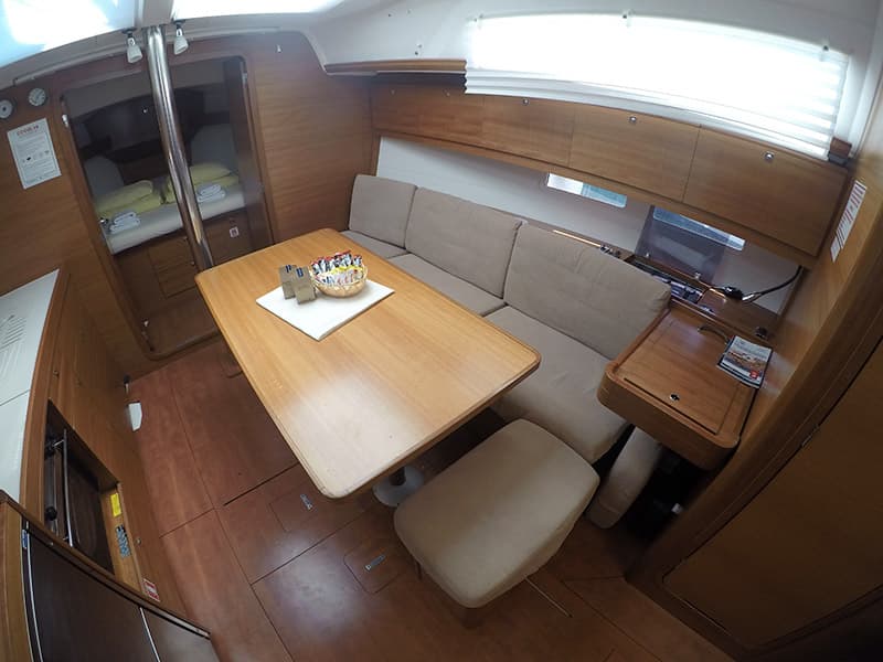 Dufour 382 Grand Large - photo 8