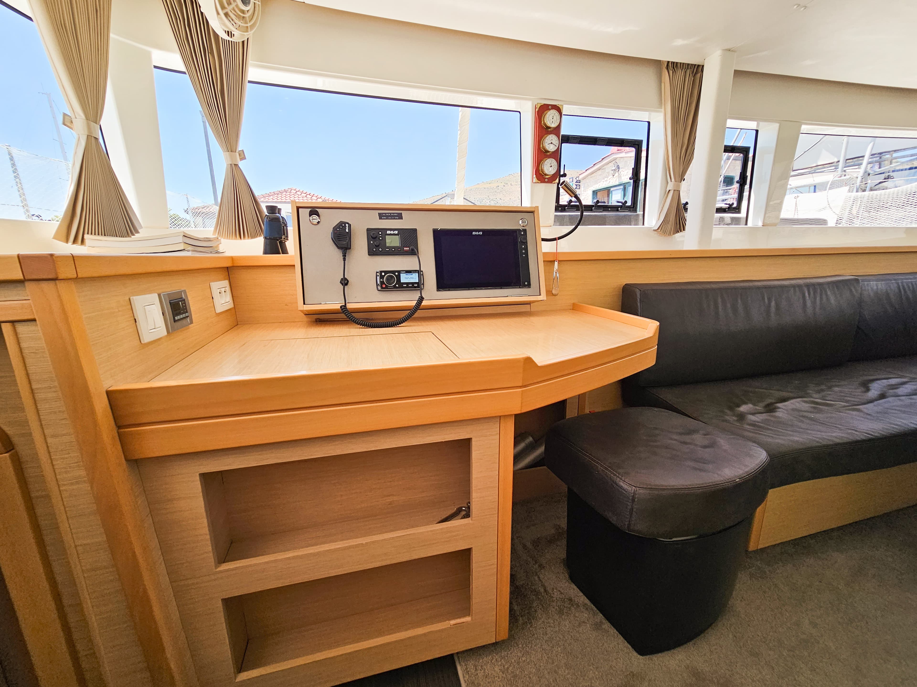 Lagoon 450 - photo 9