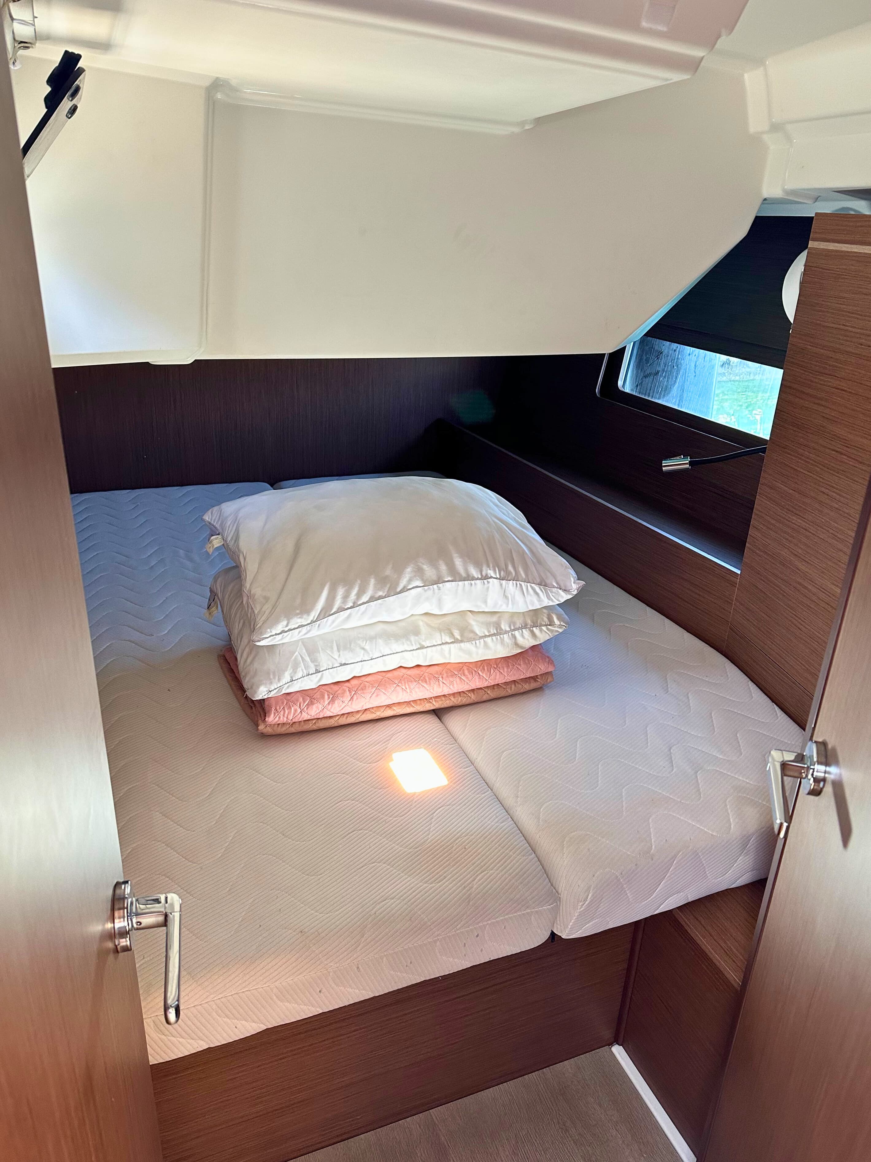 Oceanis 46.1 - photo 11