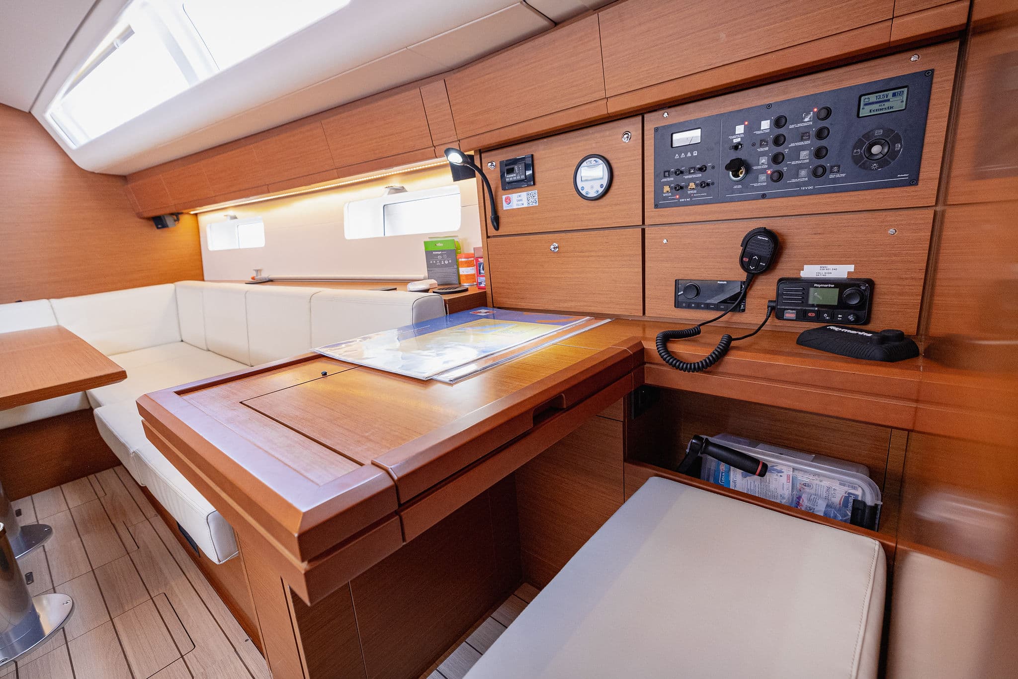 Jeanneau 54 - photo 21