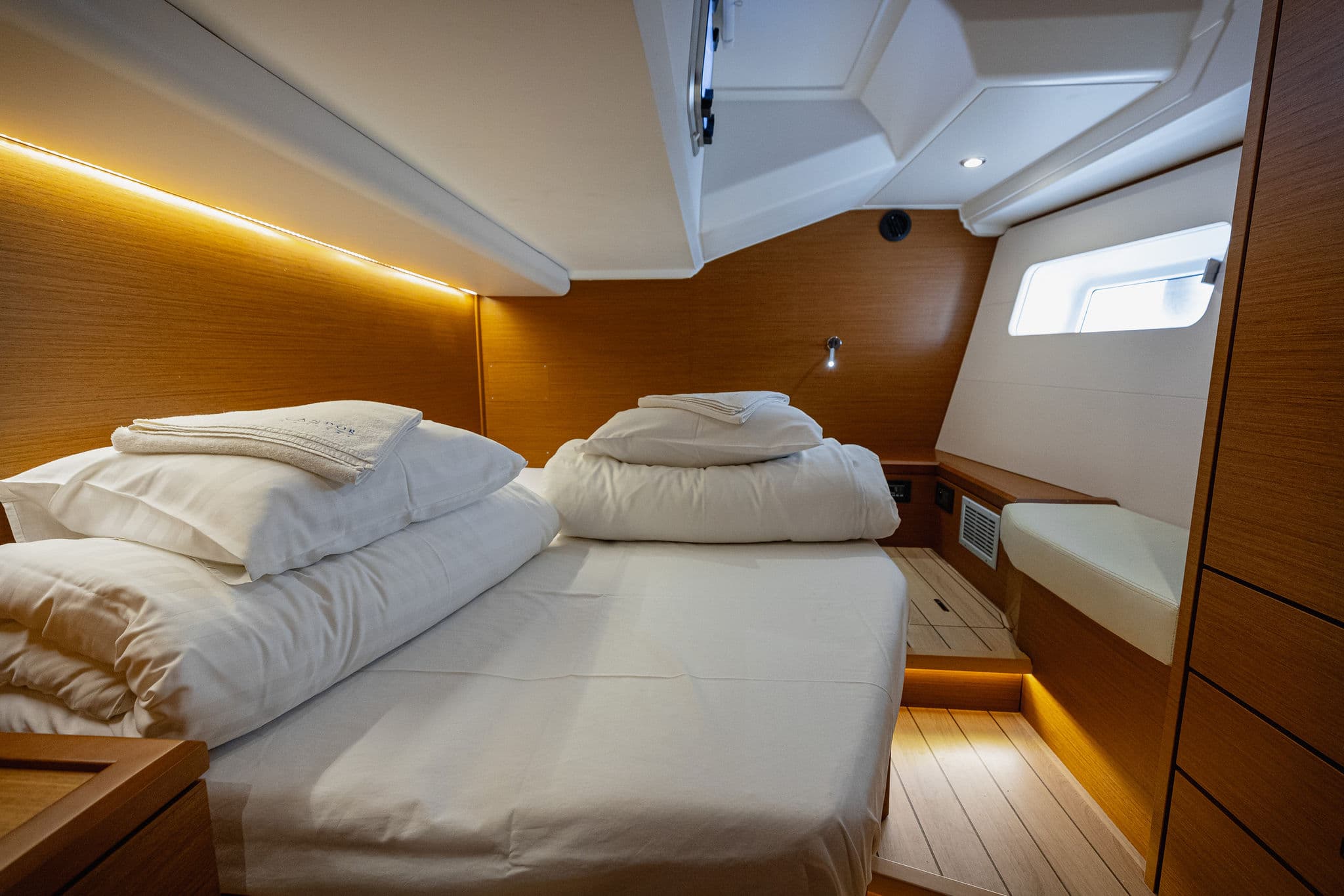 Jeanneau 54 - photo 28