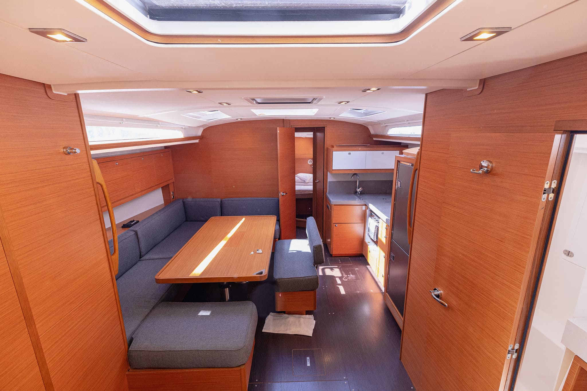 Dufour 470 - photo 5