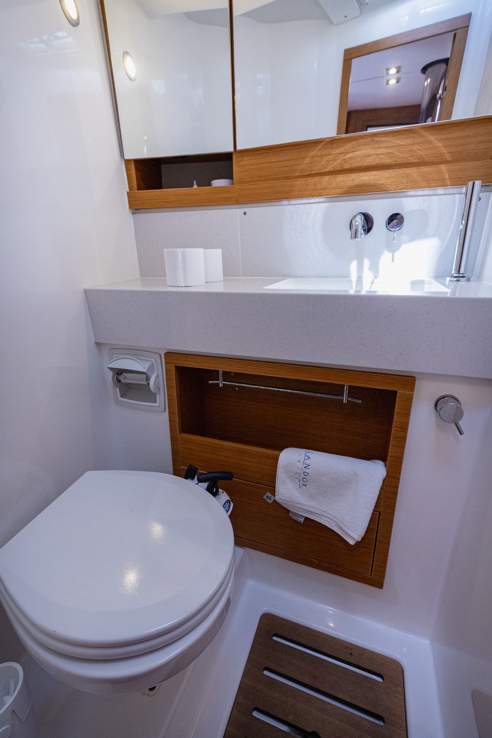 Dufour 470 - photo 18