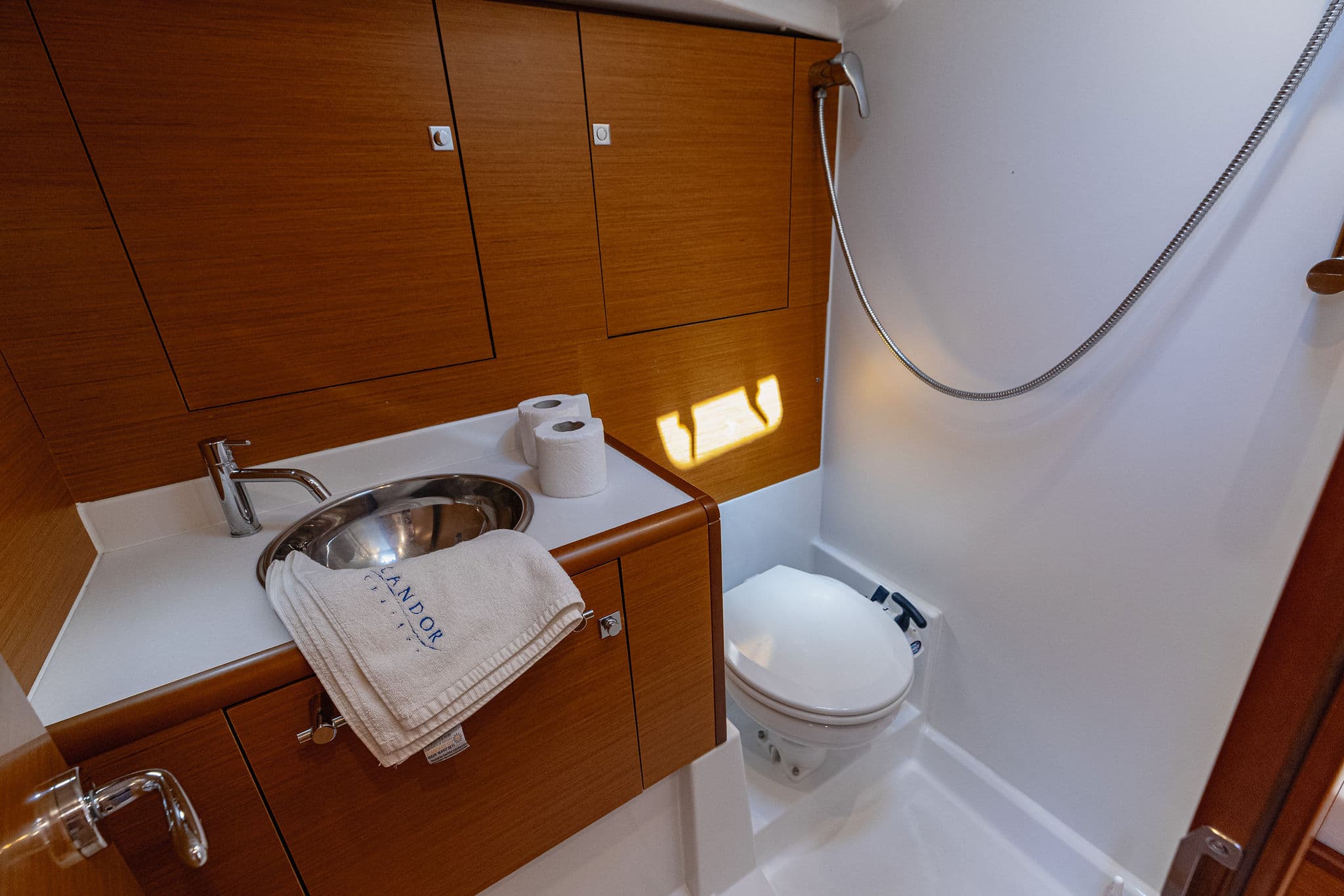 Sun Odyssey 449 - photo 11