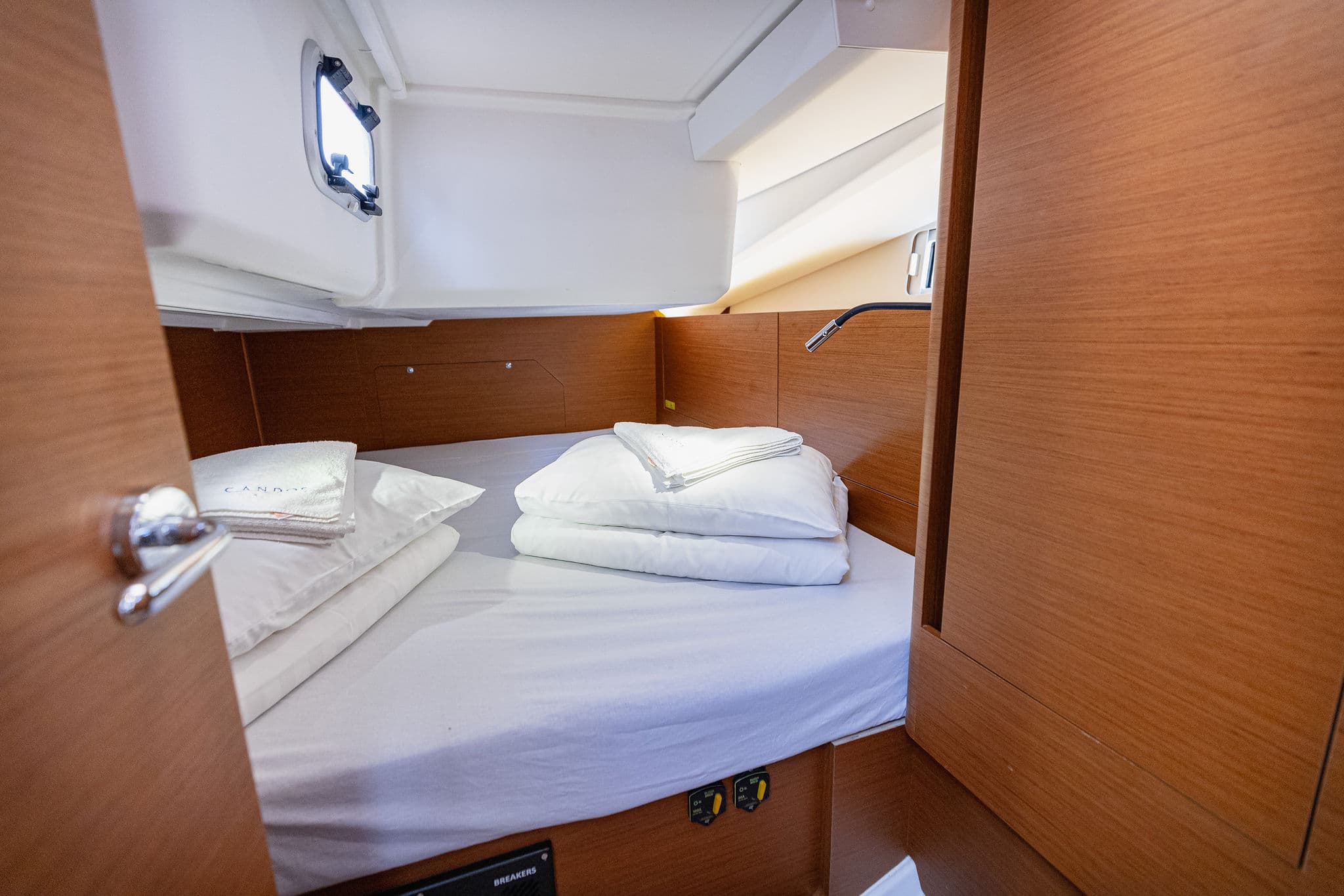 Sun Odyssey 440 - photo 12