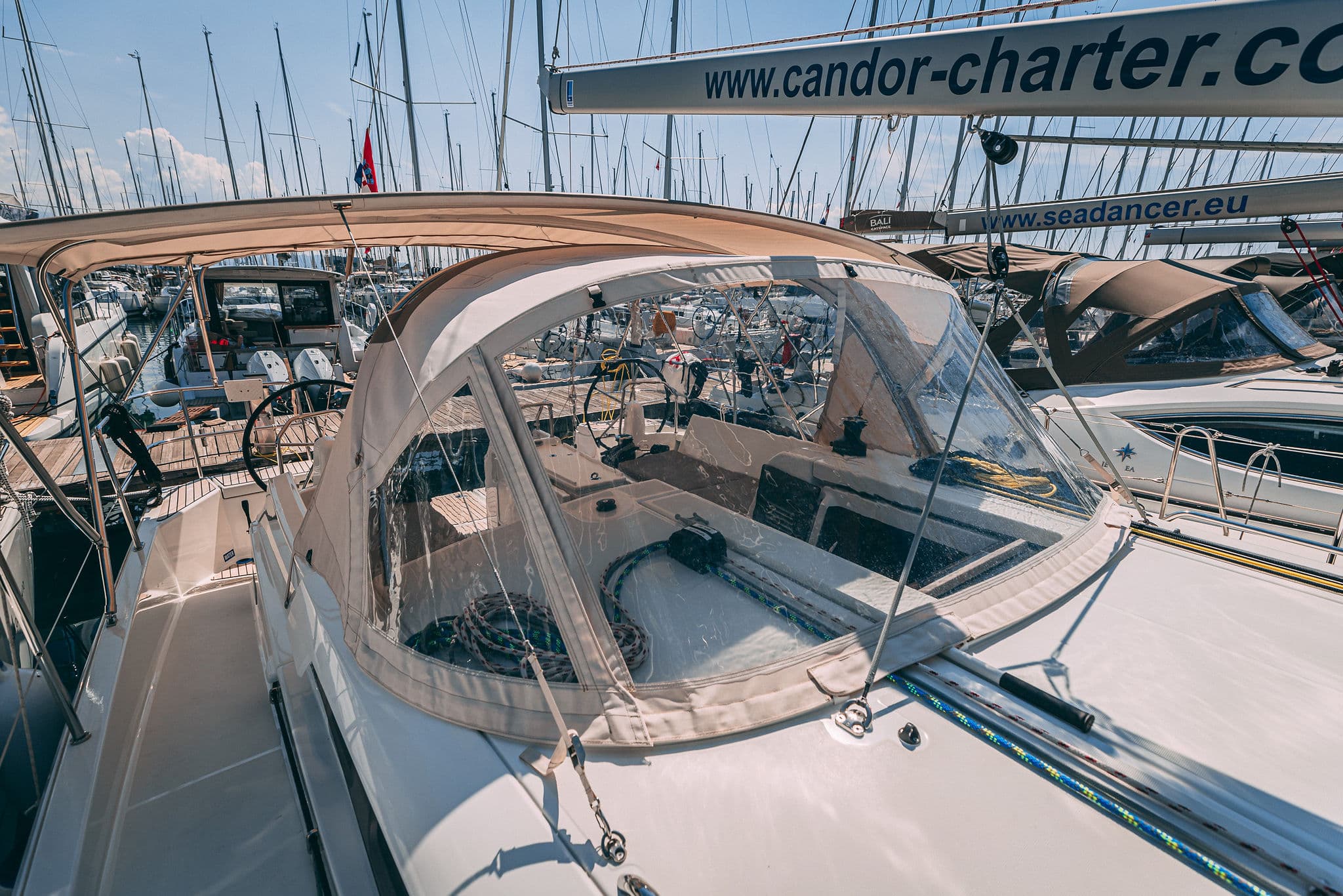 Sun Odyssey 440 - photo 18