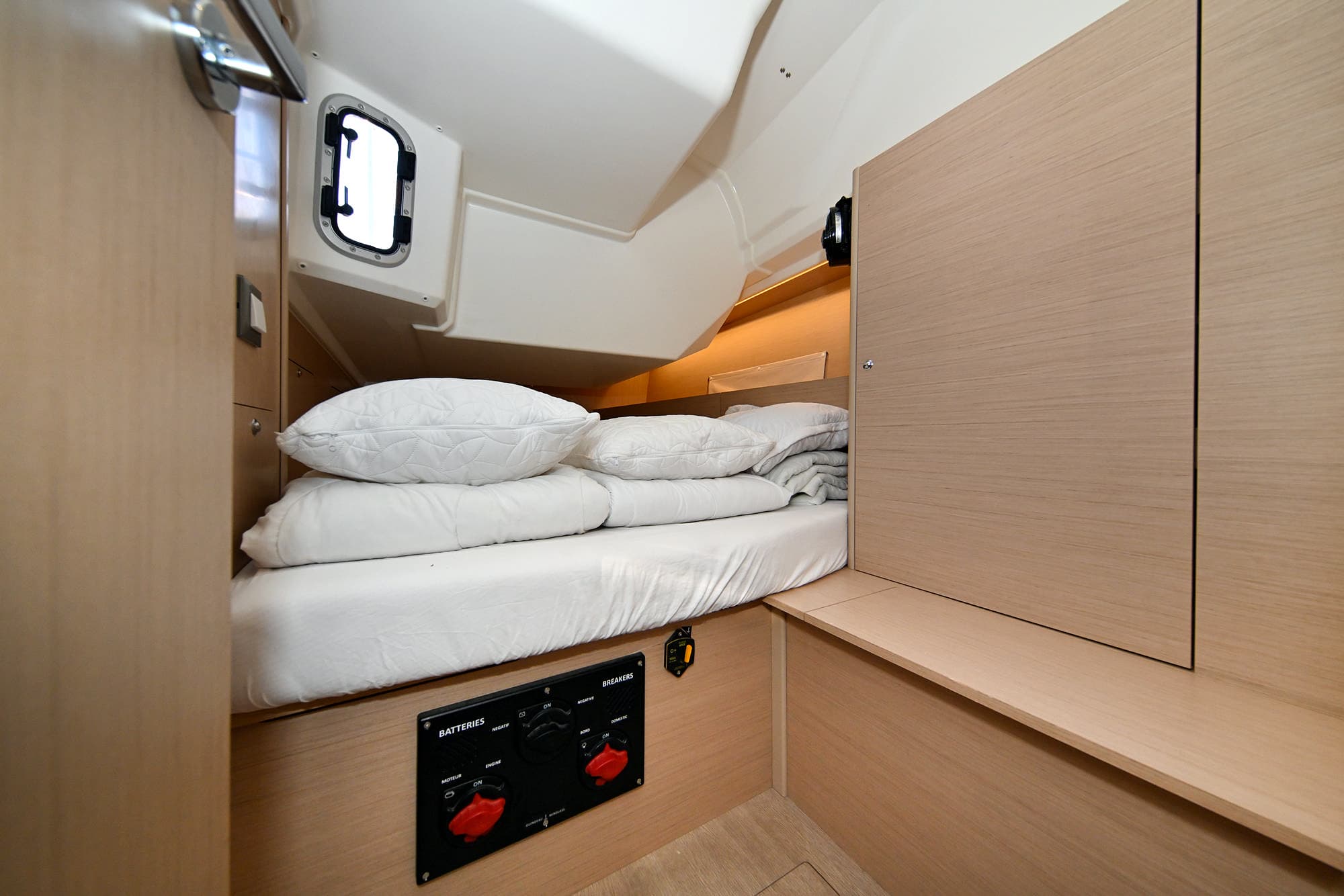 Oceanis 40.1 - photo 22