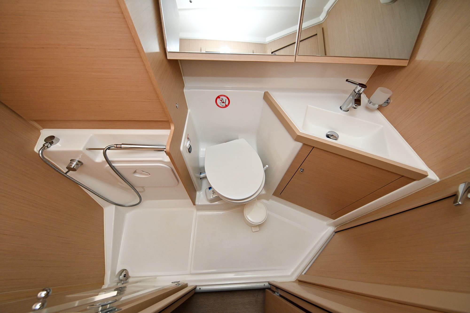 Oceanis 40.1 - photo 26