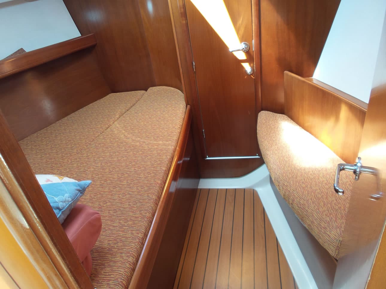 Oceanis 393 - photo 8