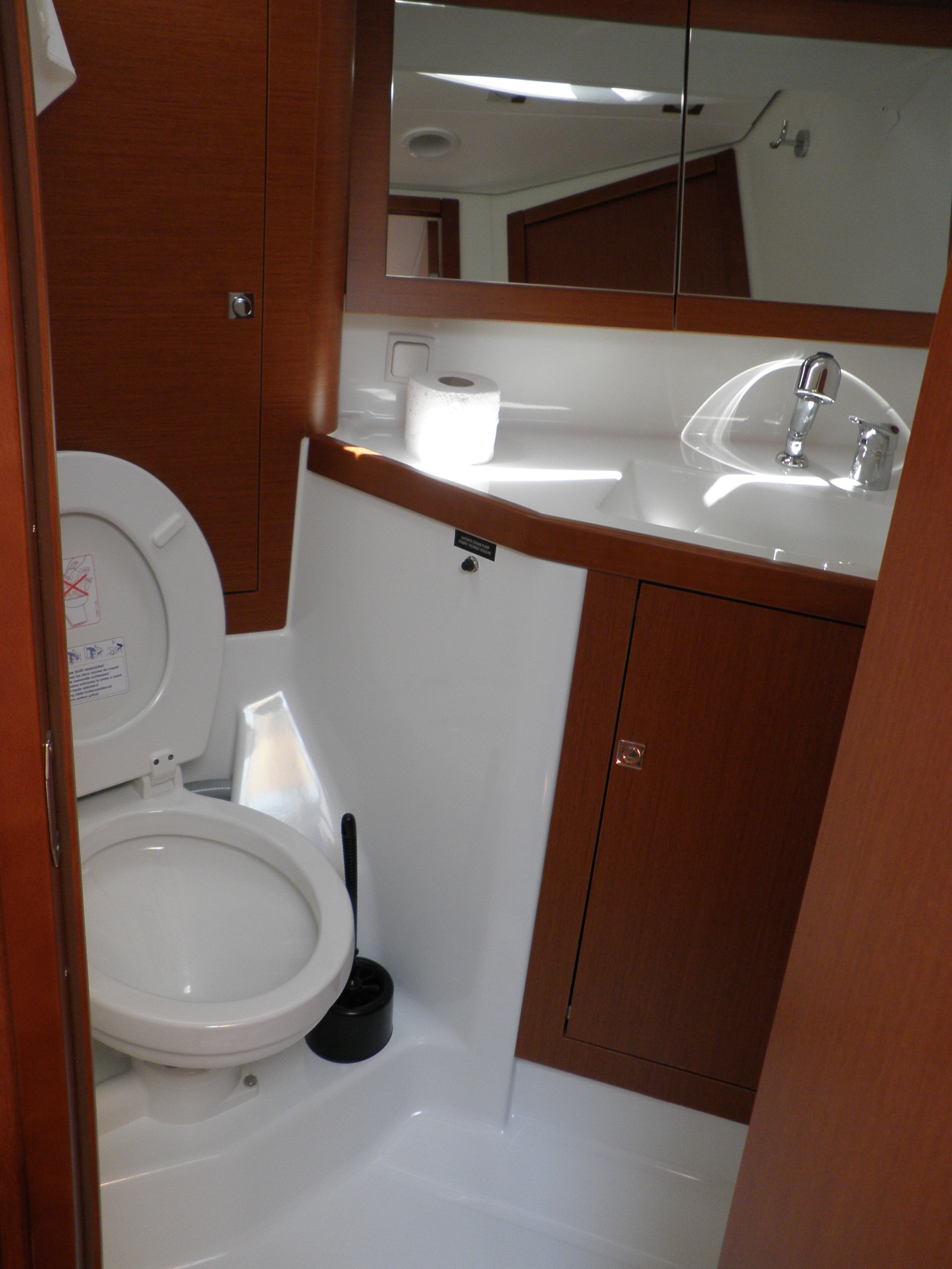 Oceanis 45 - photo 16