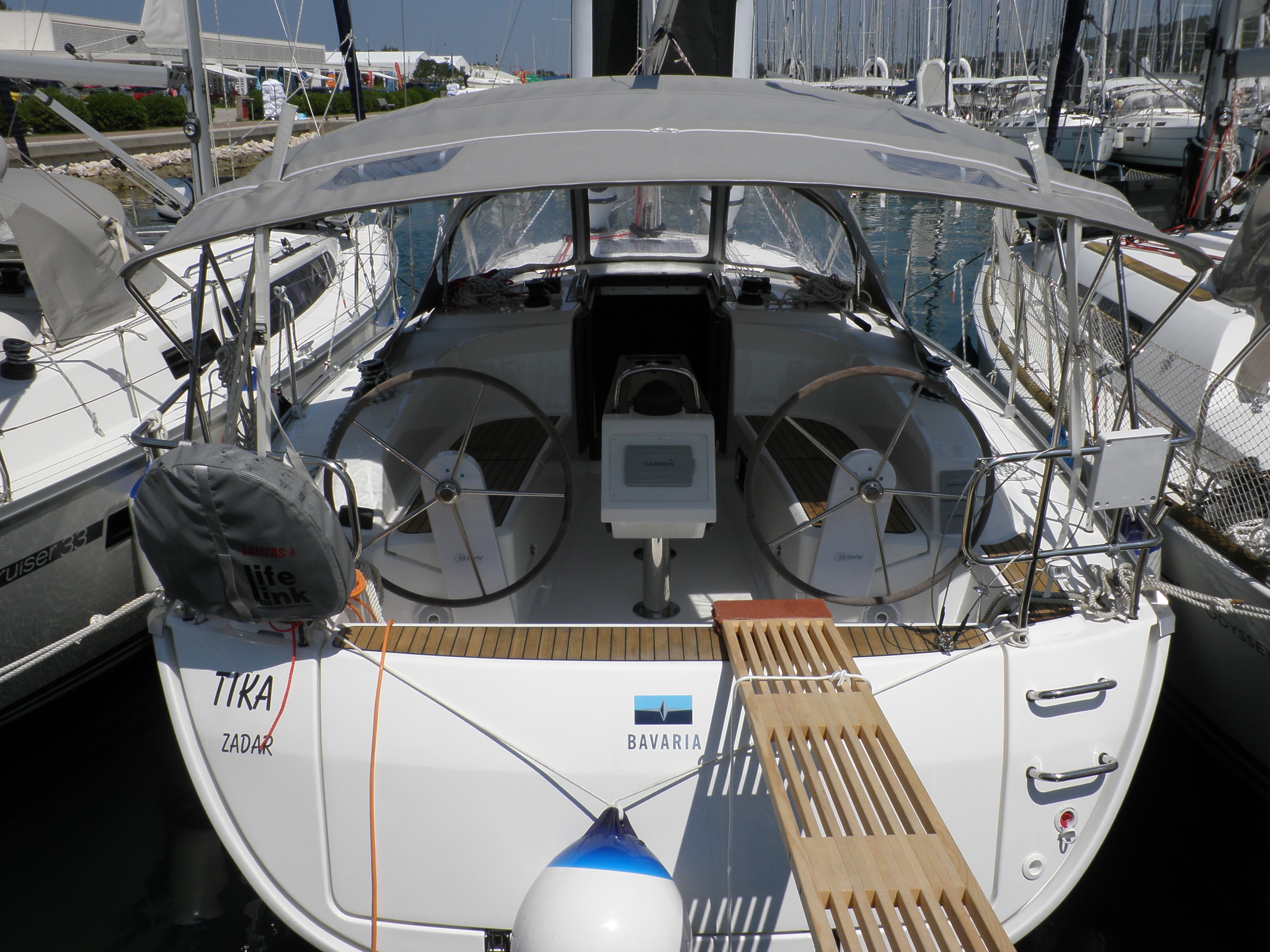 Bavaria Cruiser 34 - photo