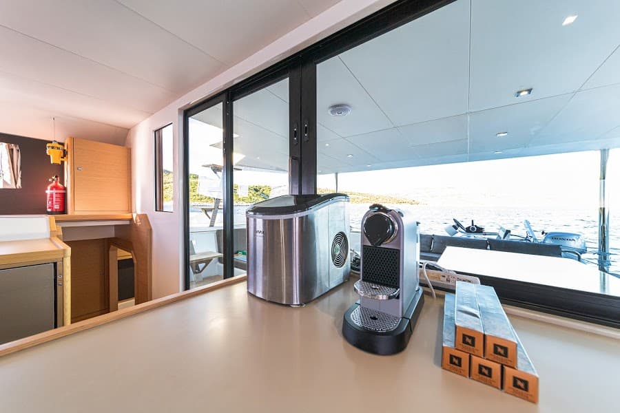 Dufour Catamaran 48 - photo 10